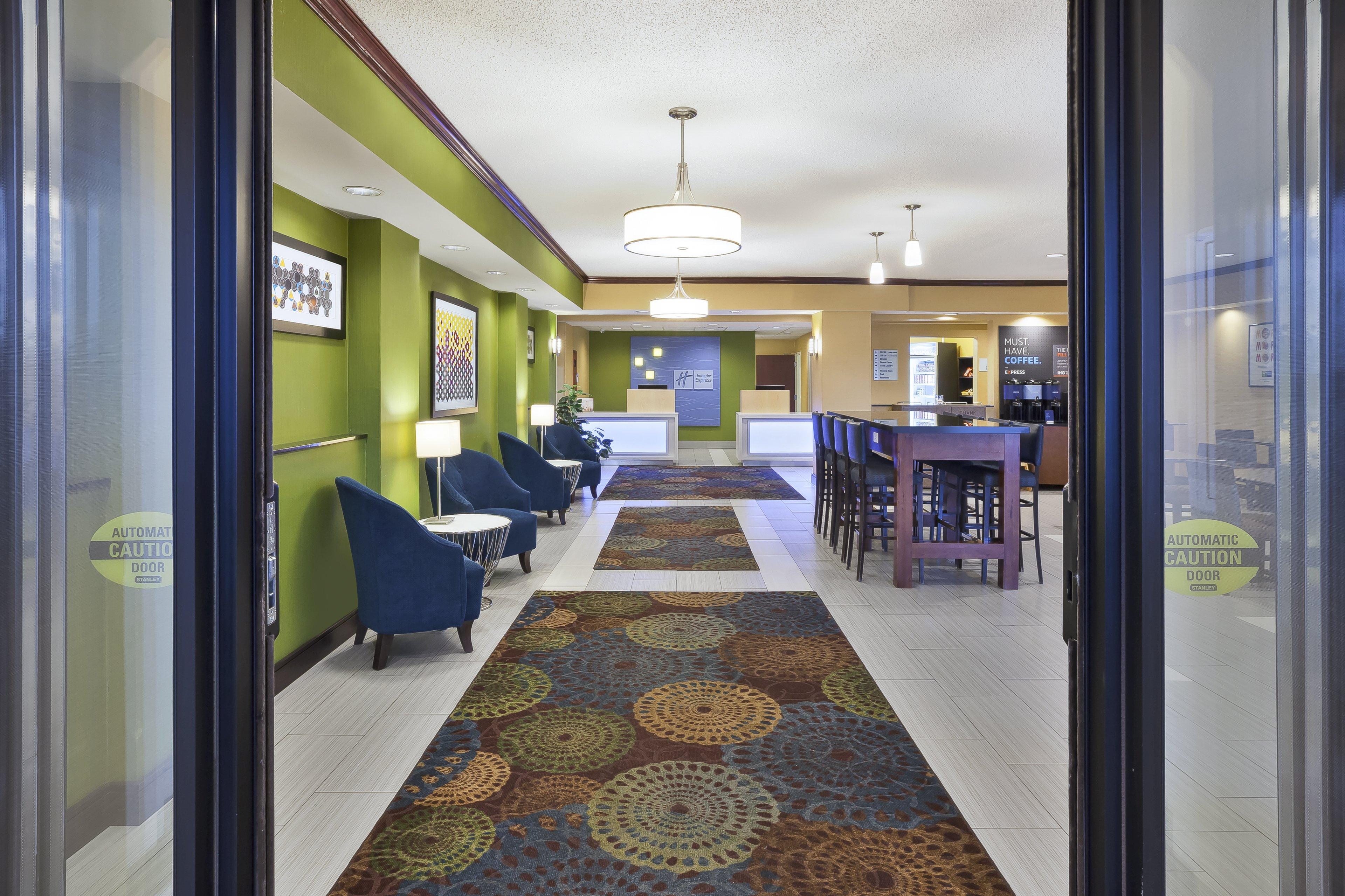 Holiday Inn Express Hotel & Suites Circleville By Ihg Exterior foto